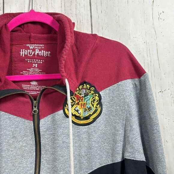 Wizarding World Of Harry Potter Hogwarts Crest Hooded Fleece Zip Sweatshirt - Picture 4 of 14